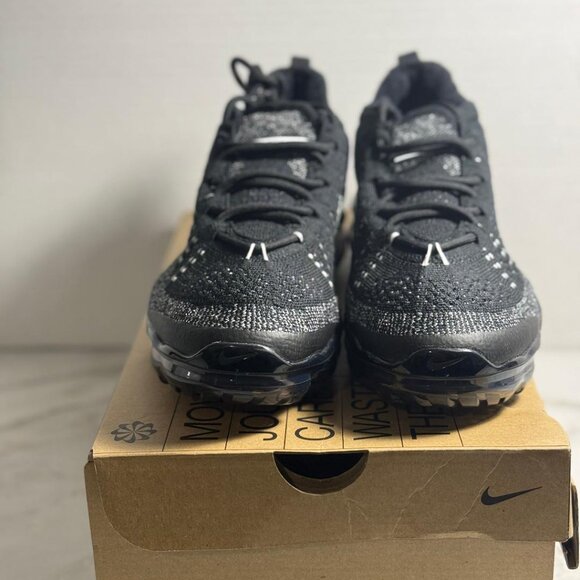 Nike Air VaporMax 2023 Flyknit Oreo Size 8.5 - | NWB - Picture 3 of 10